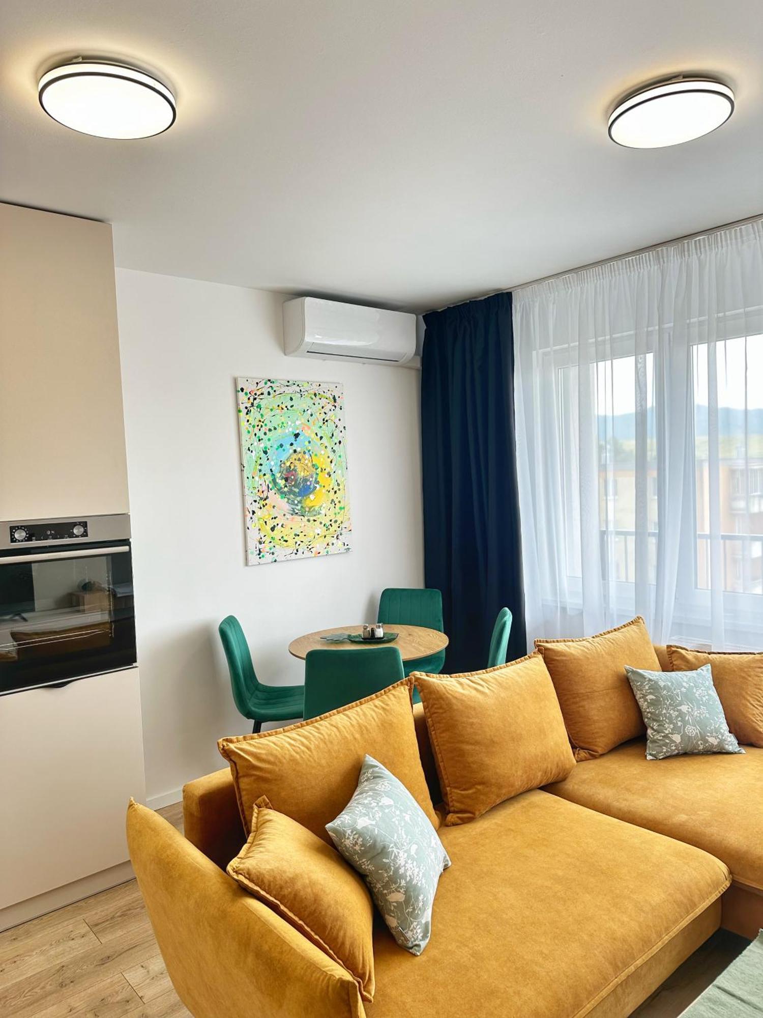 Cozy Stay Apartment Trenčín Dış mekan fotoğraf